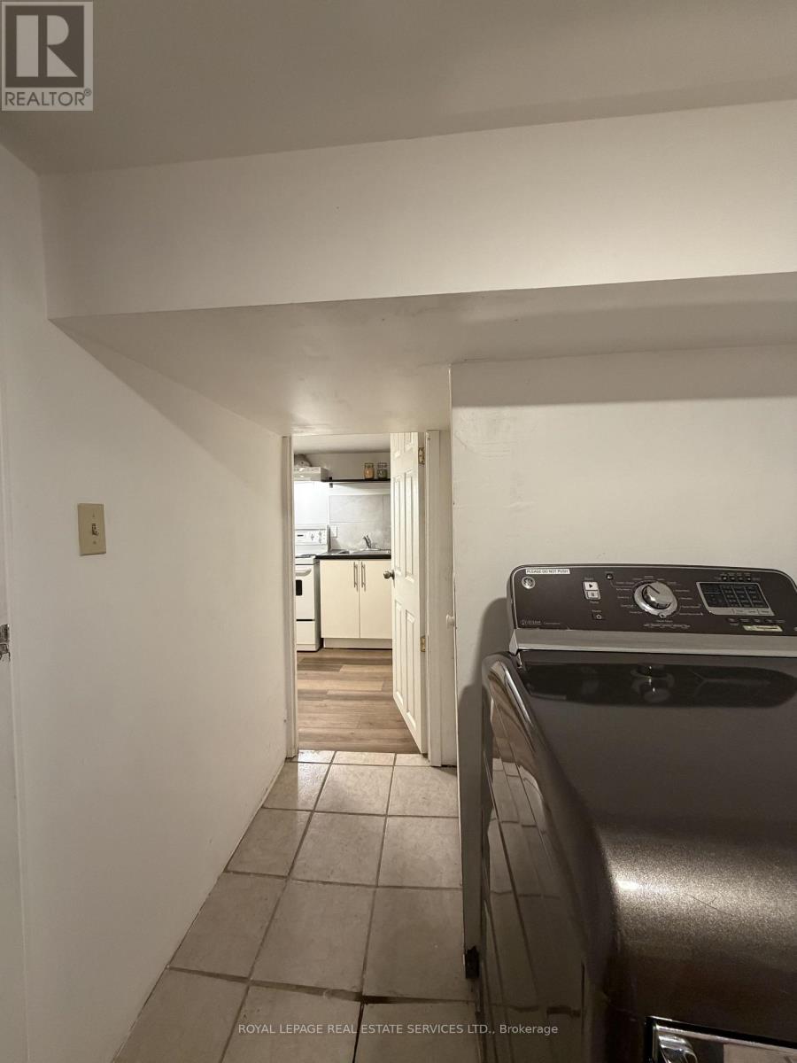 Basement - 71 Vernon Street, Toronto, Ontario  M6P 1S9 - Photo 17 - W13500630