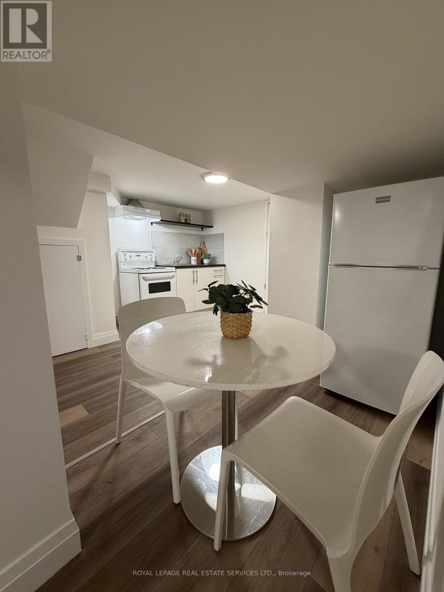 Basement - 71 Vernon Street, Toronto, Ontario  M6P 1S9 - Photo 9 - W13500630