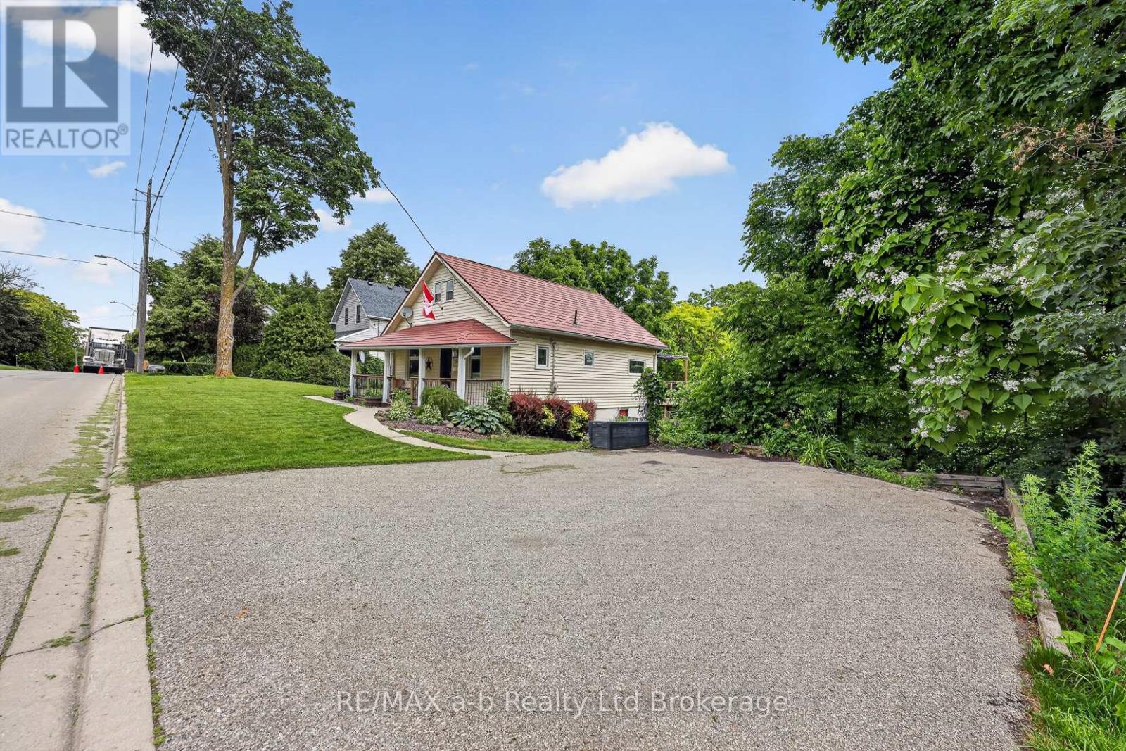 301 Thames Street S, Ingersoll, Ontario  N5C 2T8 - Photo 43 - X13500904