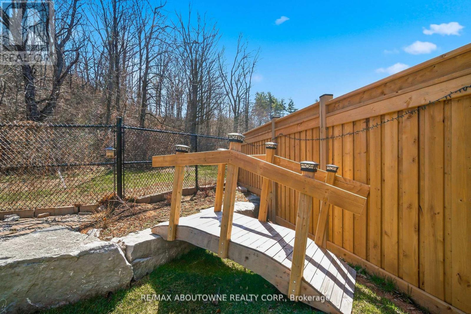 37 Riesling Street, Grimsby, Ontario  L3M 0L2 - Photo 40 - X13500514