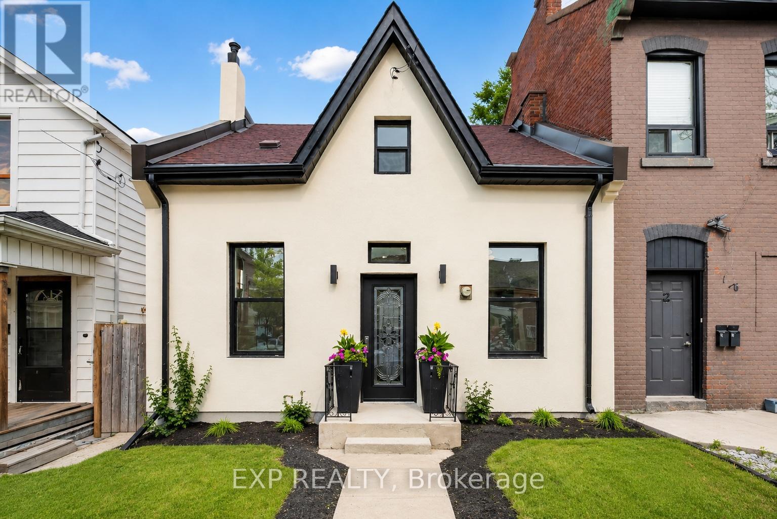 118 CATHCART STREET N, Hamilton, Ontario