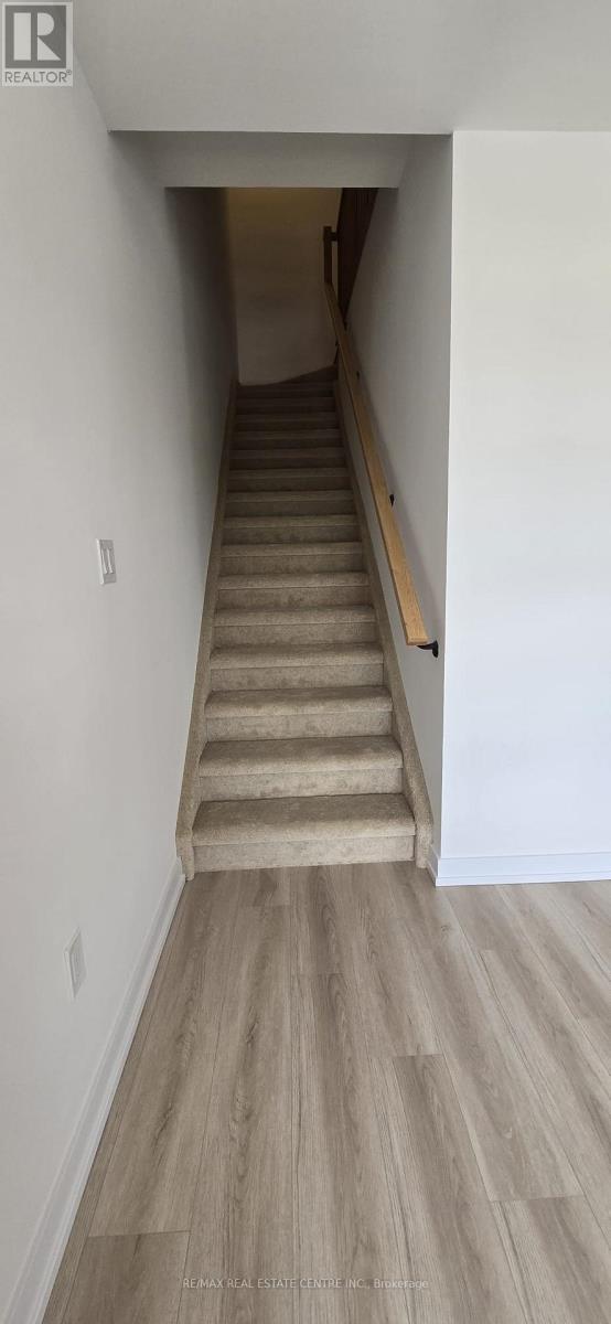 R-14 - 25 Palace Street, Kitchener, Ontario  N2E 3M6 - Photo 17 - X13500604