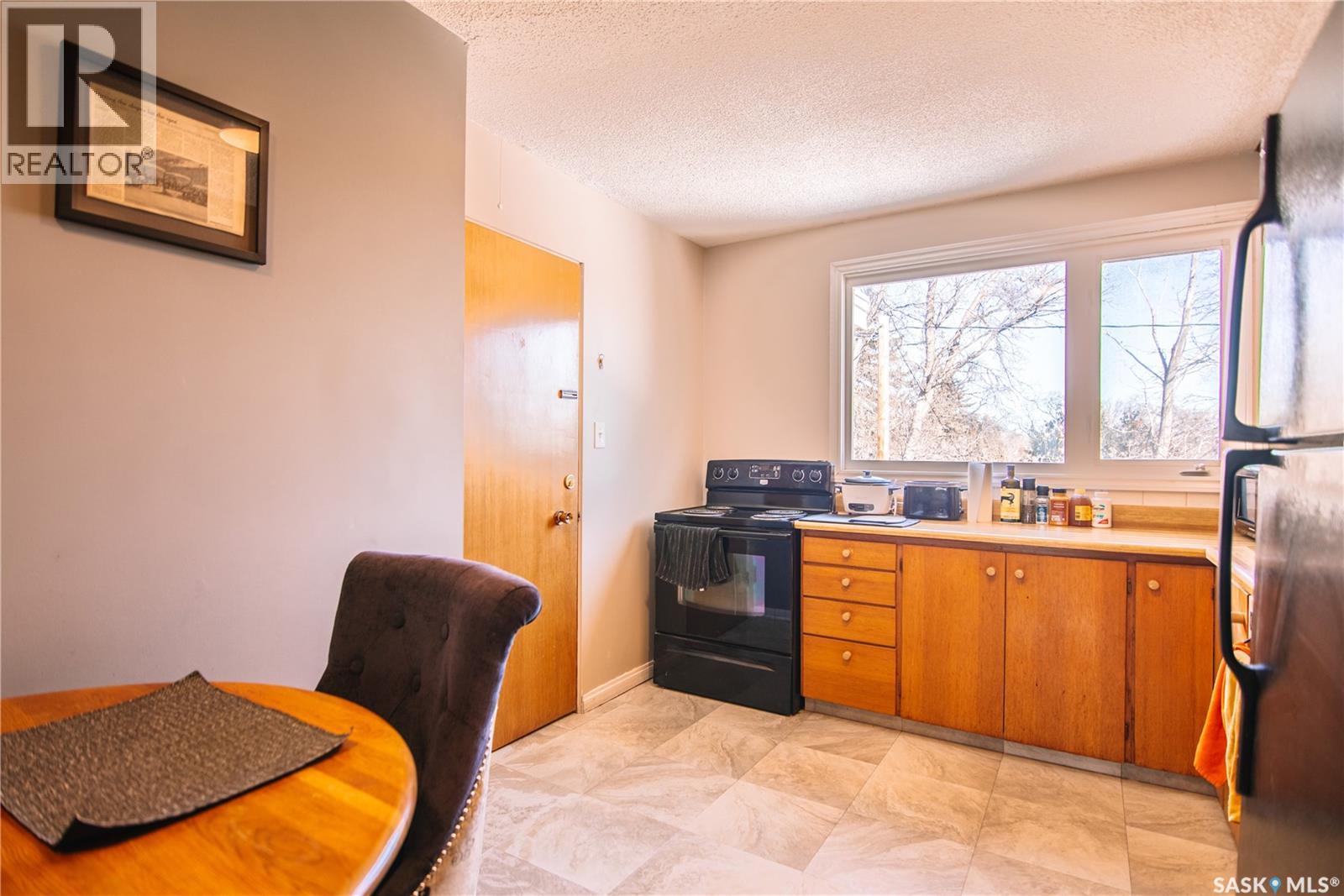 6 4 Neill Place, Regina, Saskatchewan  S4N 2V4 - Photo 5 - SK030233