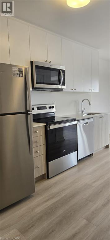 25 Palace Street Unit# R14, Kitchener, Ontario  N2E 3M6 - Photo 3 - 40843786
