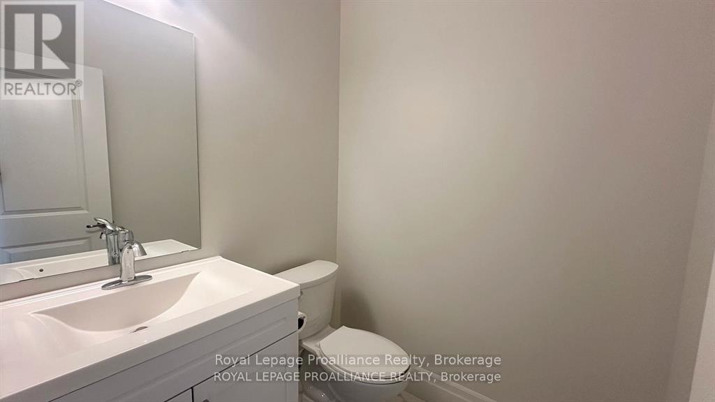 39 Markland Avenue, Prince Edward County, Ontario  K0K 2T0 - Photo 11 - X13500850