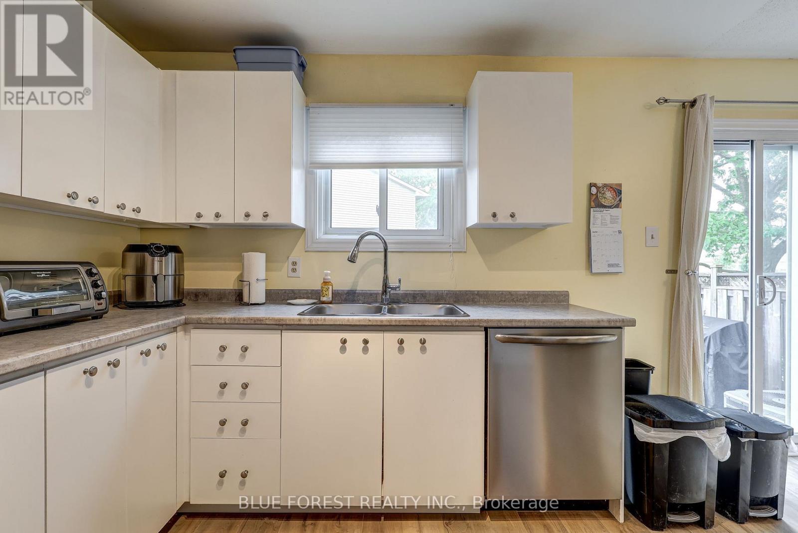 24 - 25 Erica Crescent, London South, Ontario  N6E 3R6 - Photo 17 - X13500790