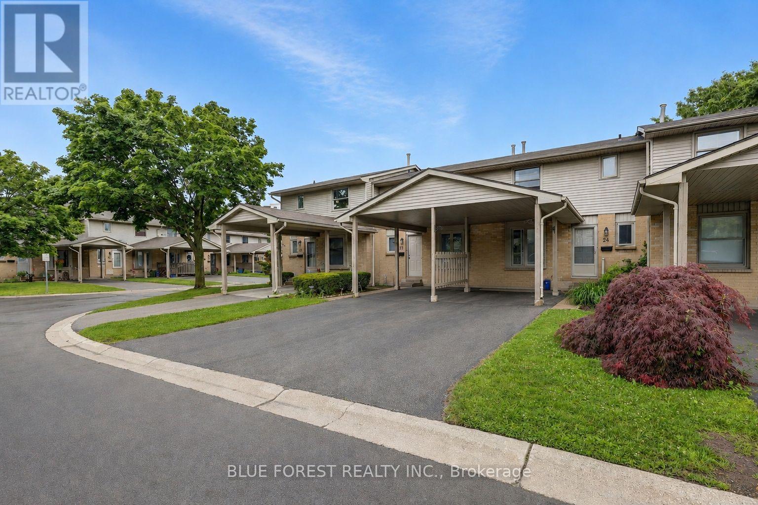 24 - 25 Erica Crescent, London South, Ontario  N6E 3R6 - Photo 2 - X13500790