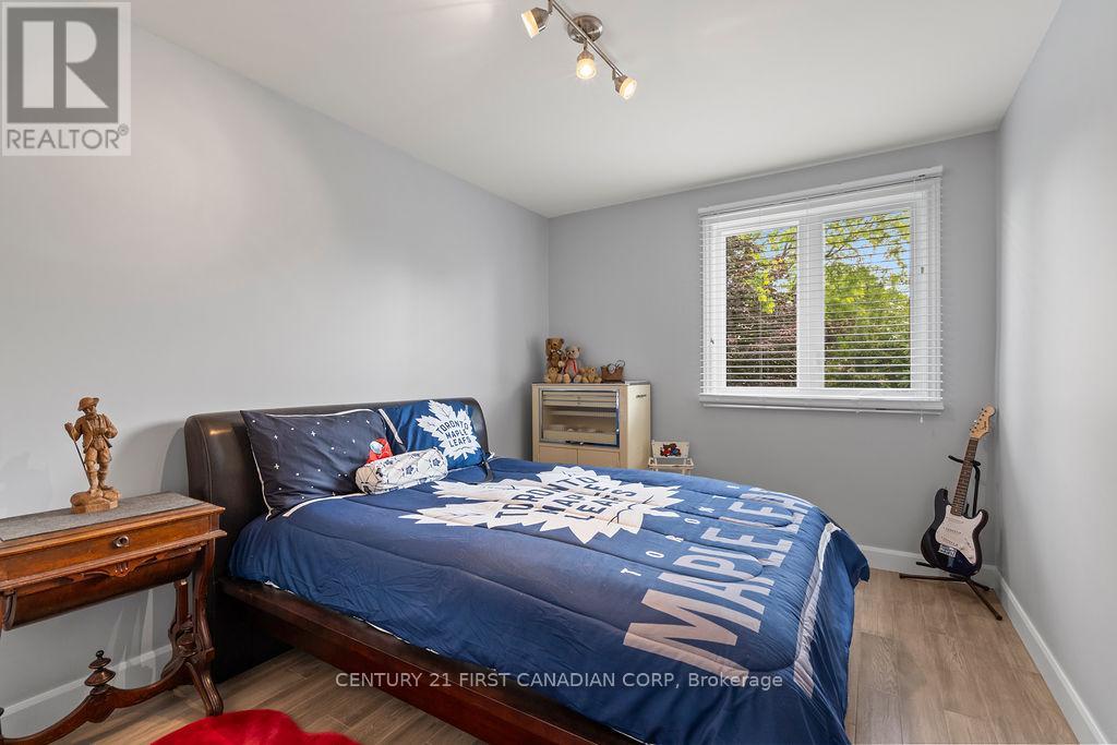 1677 Phillbrook Crescent, London North, Ontario  N5X 2Z4 - Photo 32 - X13500816