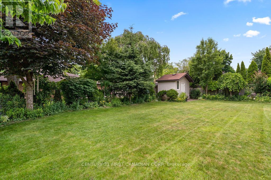 1677 Phillbrook Crescent, London North, Ontario  N5X 2Z4 - Photo 45 - X13500816