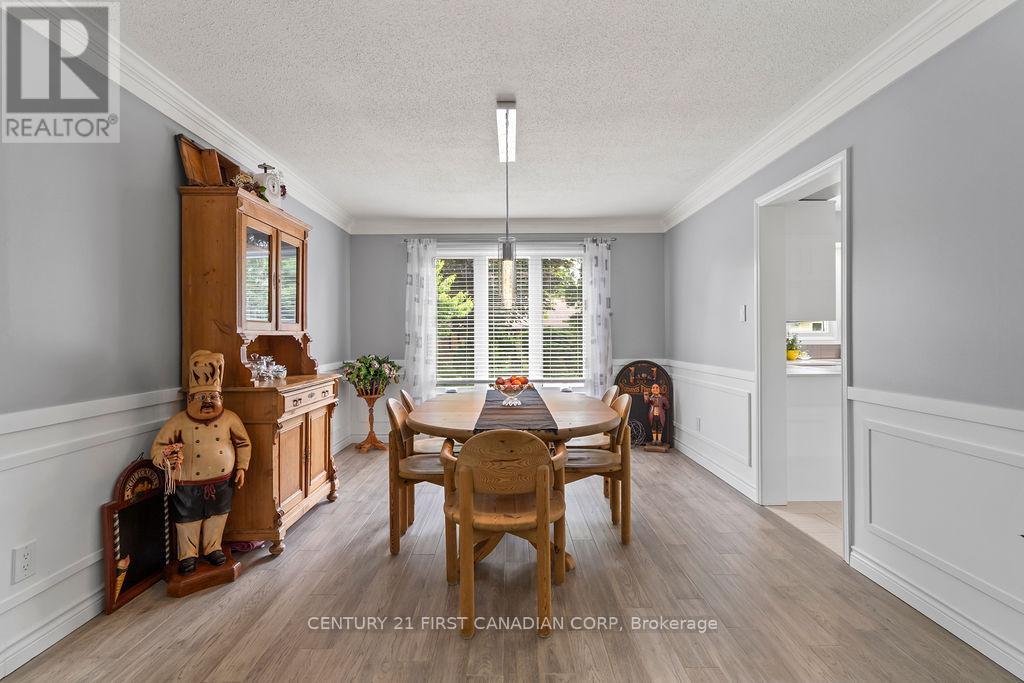 1677 Phillbrook Crescent, London North, Ontario  N5X 2Z4 - Photo 9 - X13500816