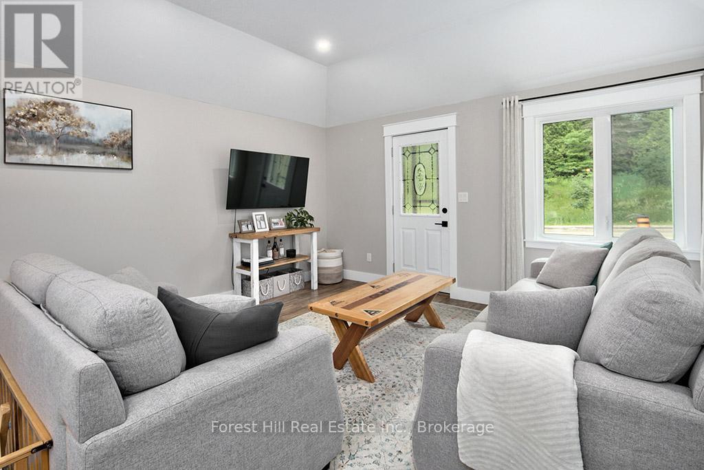350 Main Street, Grey Highlands, Ontario  N0C 1H0 - Photo 7 - X13500664