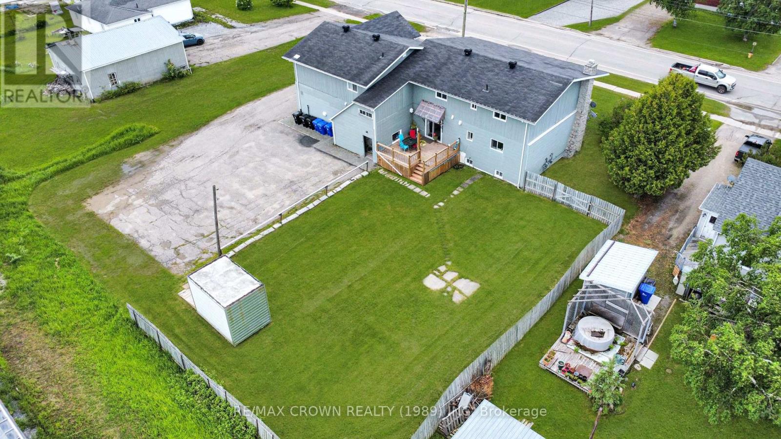 1222 Prince Street, Hearst, Ontario  P0L 1N0 - Photo 11 - T13500902