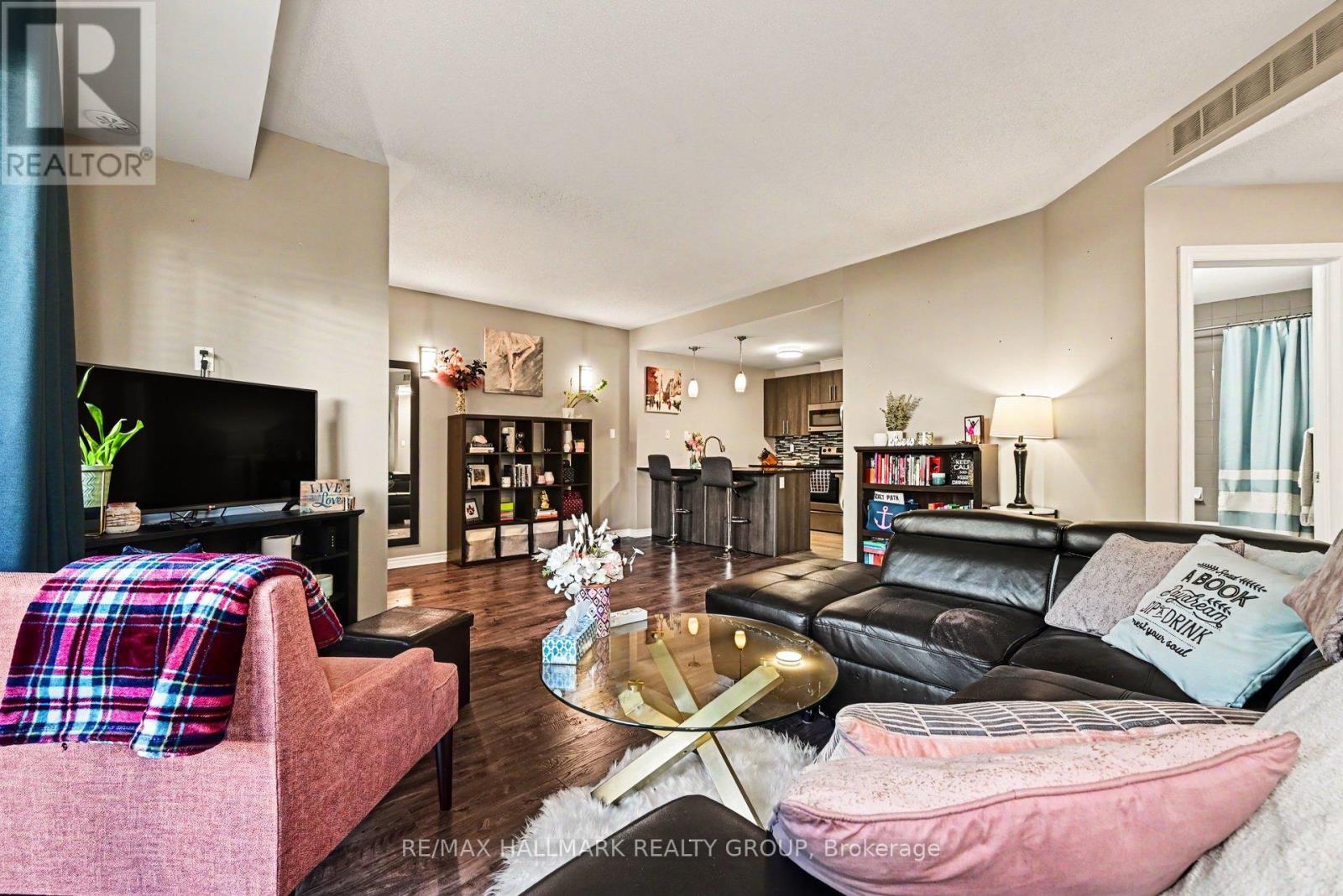 140 Mocha Private, Ottawa, Ontario  K1T 0K5 - Photo 4 - X13500788
