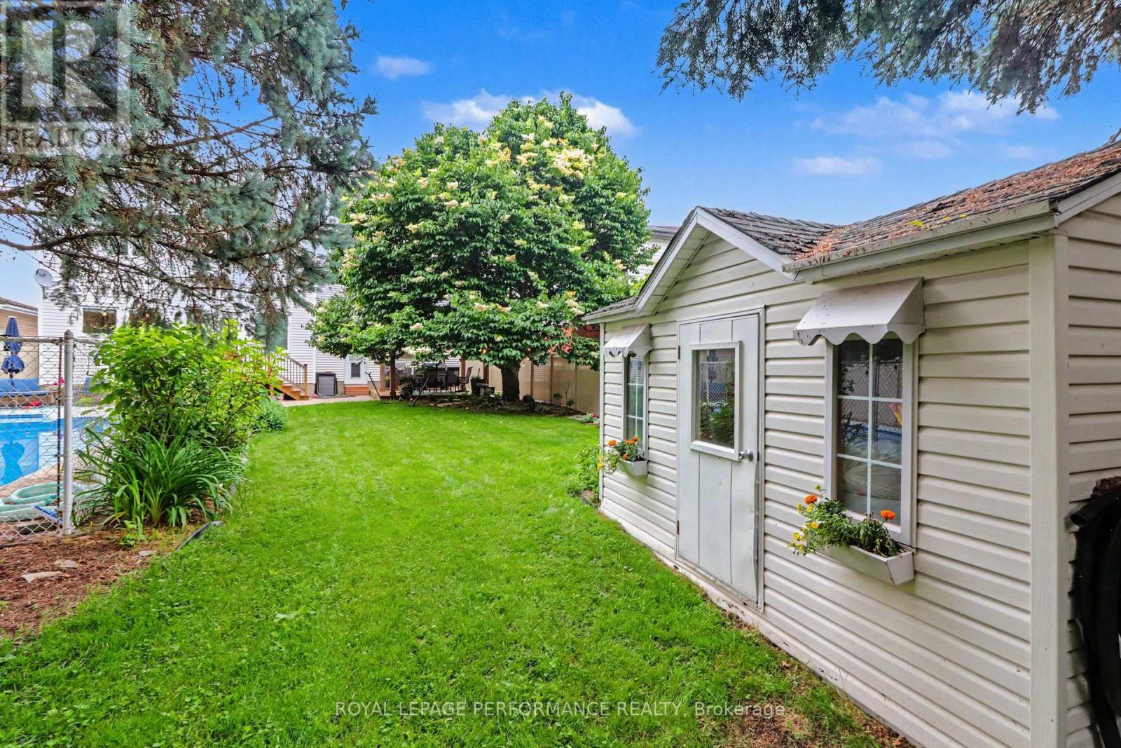 1444 Charlebois Avenue, Ottawa, Ontario  K1E 3W5 - Photo 37 - X13500796