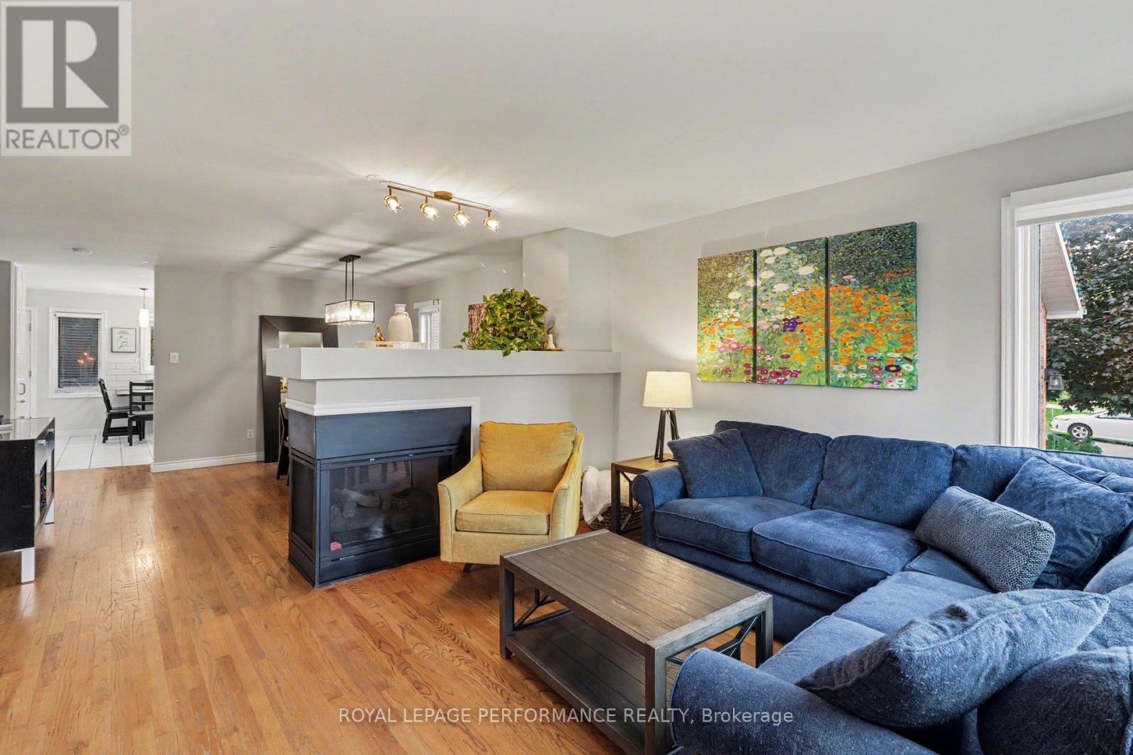 1444 Charlebois Avenue, Ottawa, Ontario  K1E 3W5 - Photo 5 - X13500796