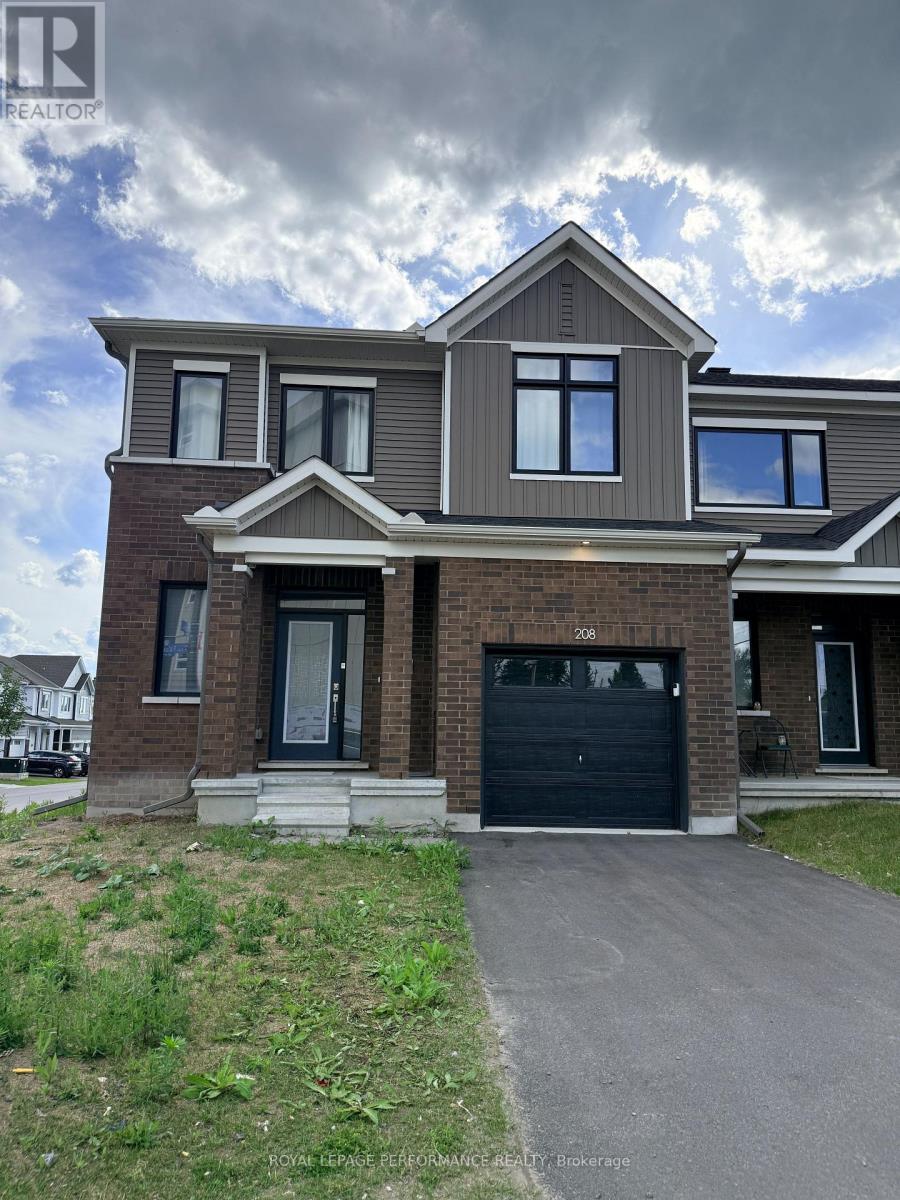 208 FALSETTO ST, Ottawa, Ontario
