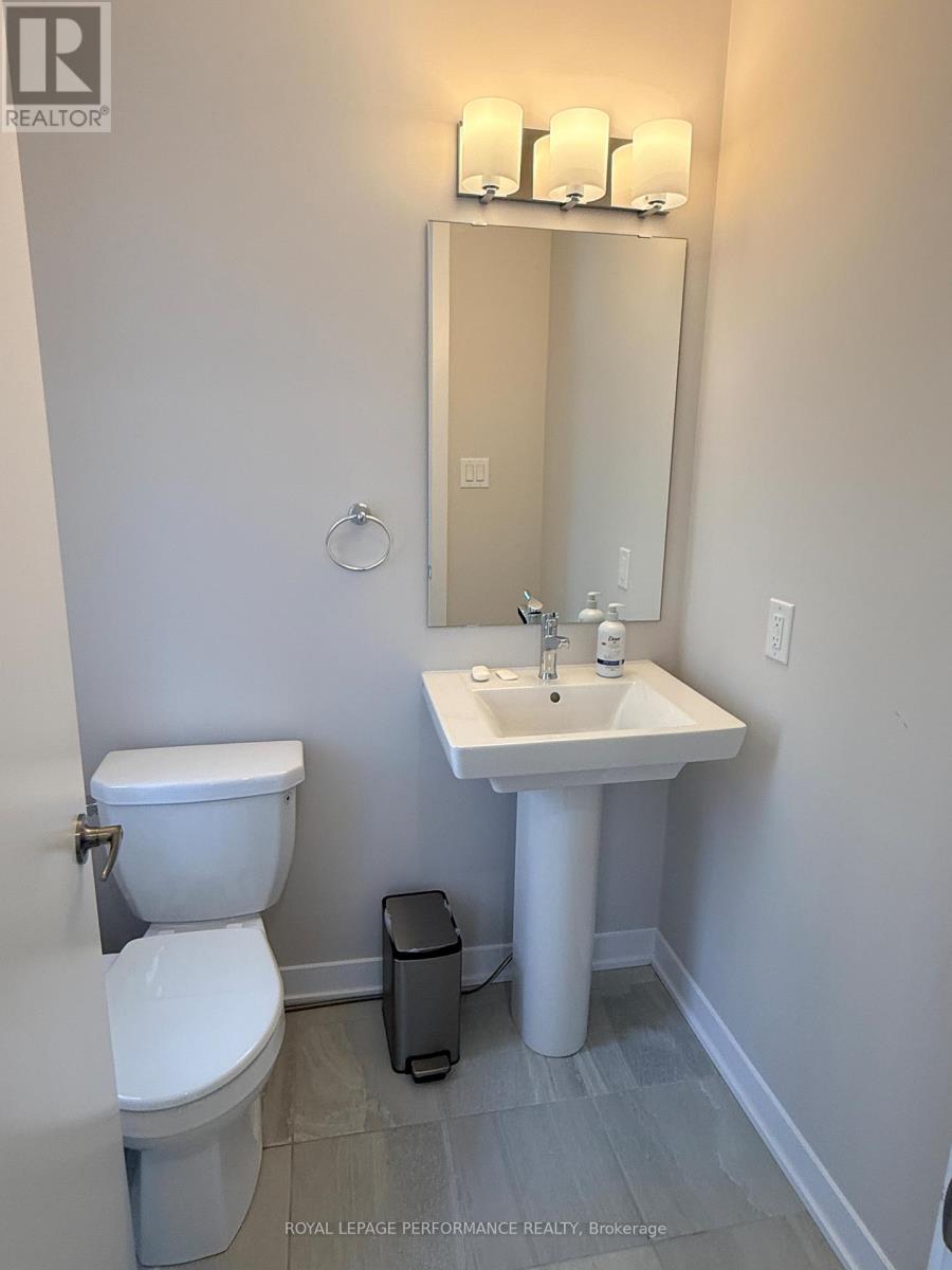 208 Falsetto St, Ottawa, Ontario  K1W 0S2 - Photo 19 - X13500822