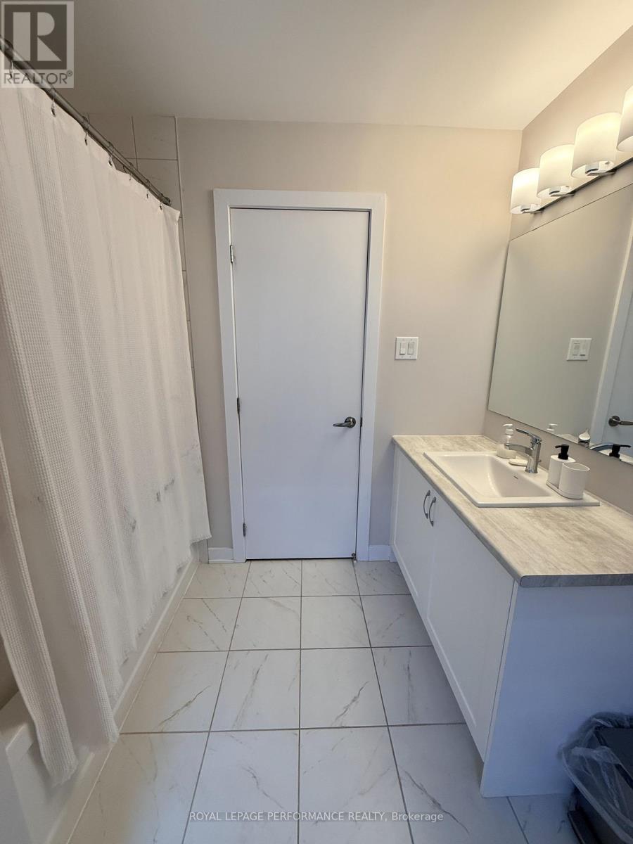 208 Falsetto St, Ottawa, Ontario  K1W 0S2 - Photo 25 - X13500822