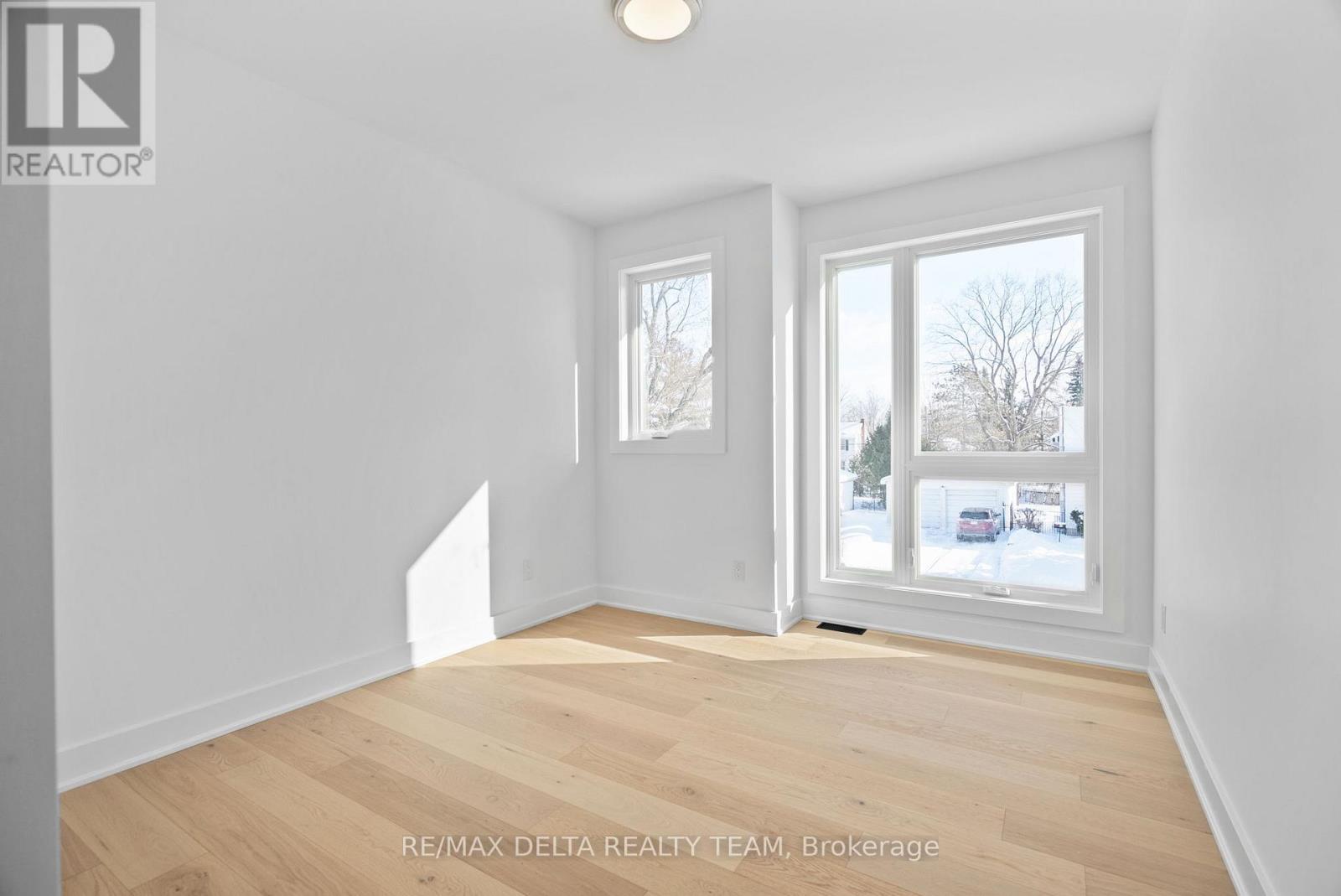 43 St Claire Avenue, Ottawa, Ontario  K2G 2A1 - Photo 38 - X13500922