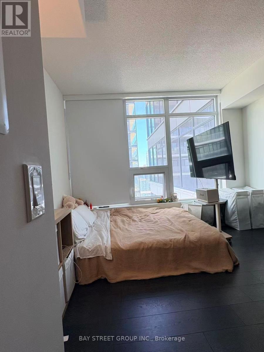 4905 - 3 Concord Cityplace Way, Toronto, Ontario  M5V 0X4 - Photo 20 - C13089726