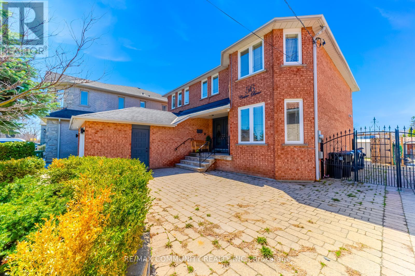 56 Cedar Brae Boulevard, Toronto, Ontario  M1J 2K5 - Photo 4 - E13491696