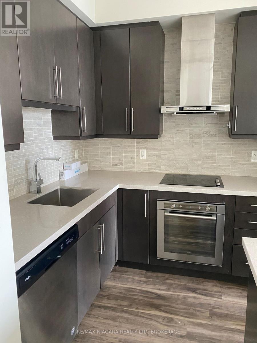 2105 - 2087 Fairview Street, Burlington, Ontario  L2R 0E5 - Photo 7 - W13500760