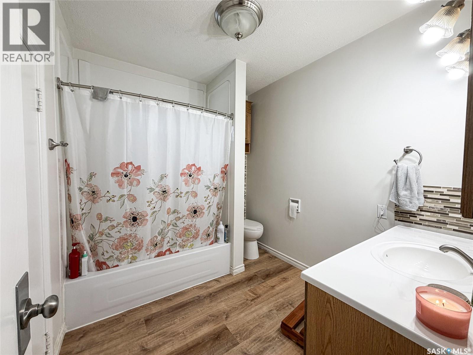 420 1st Street W, Meadow Lake, Saskatchewan  S9X 1E5 - Photo 16 - SK040990