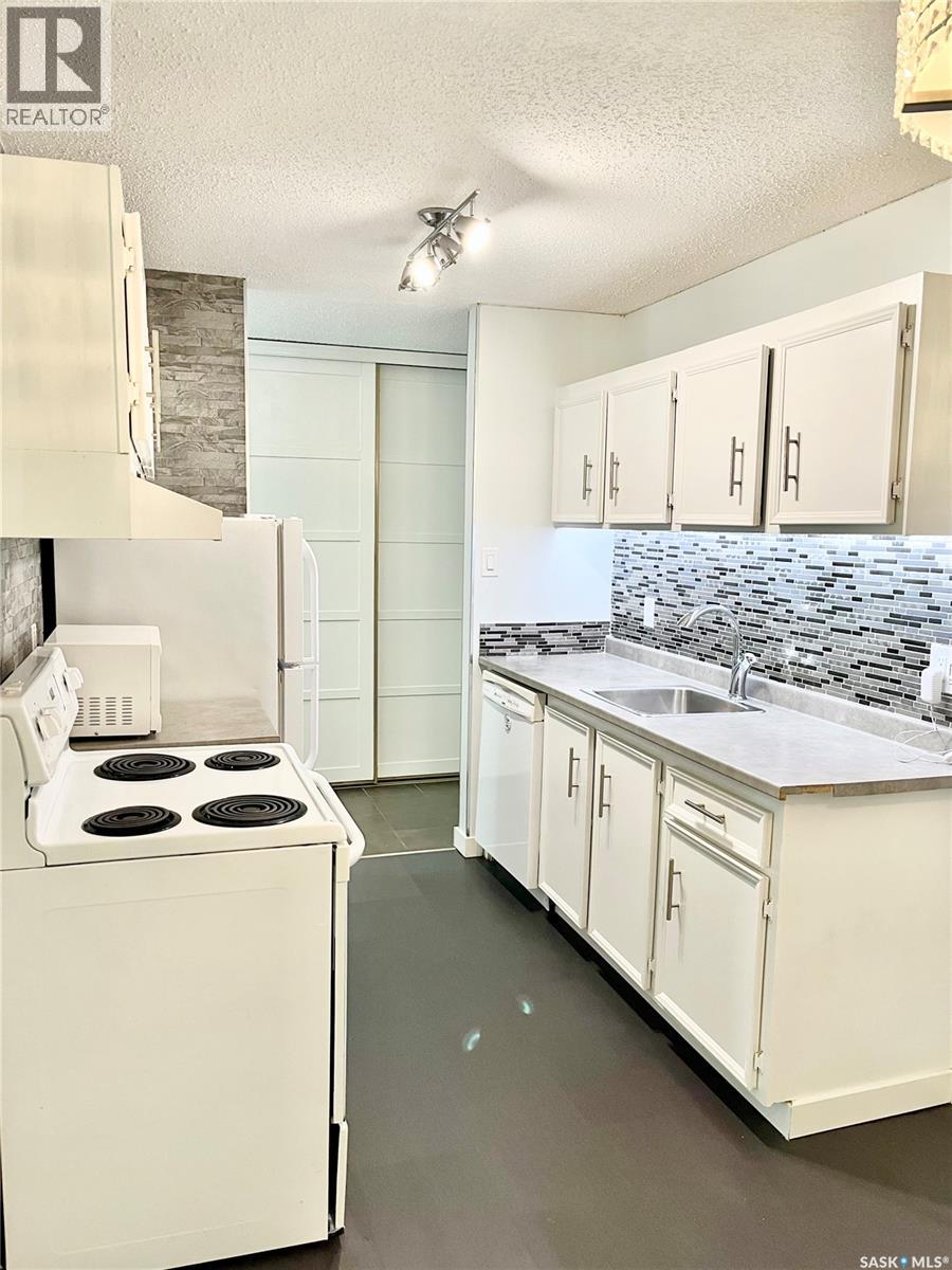 150 207C Tait PLACE, saskatoon, Saskatchewan