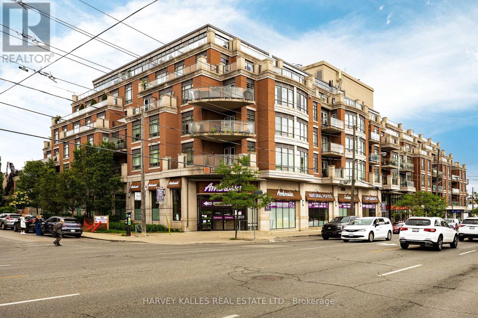 205 - 1717 AVENUE ROAD, Toronto, Ontario