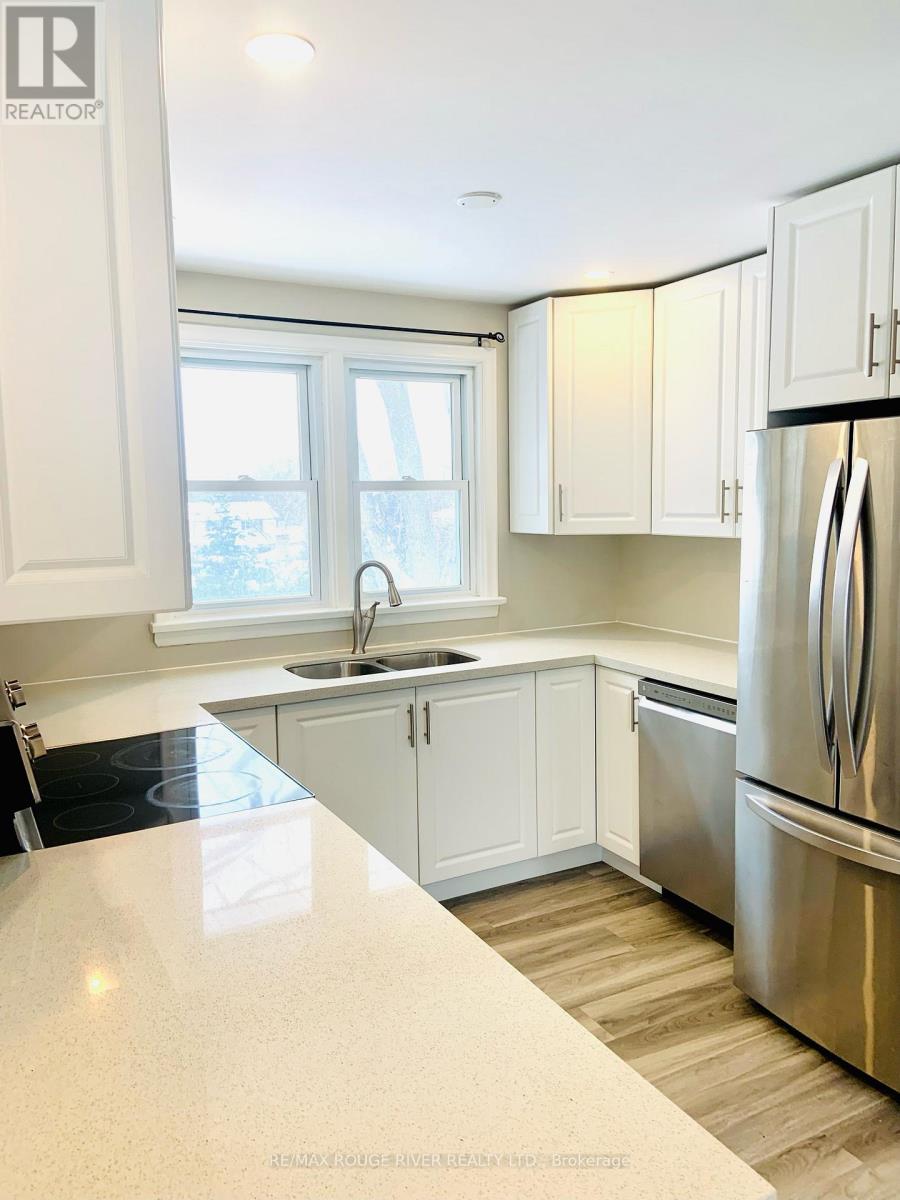 Upper - 513 Rossland Road E, Oshawa, Ontario  L1G 2X4 - Photo 7 - E13500834
