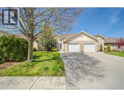 1739 CASTLETON AVENUE, Windsor, Ontario