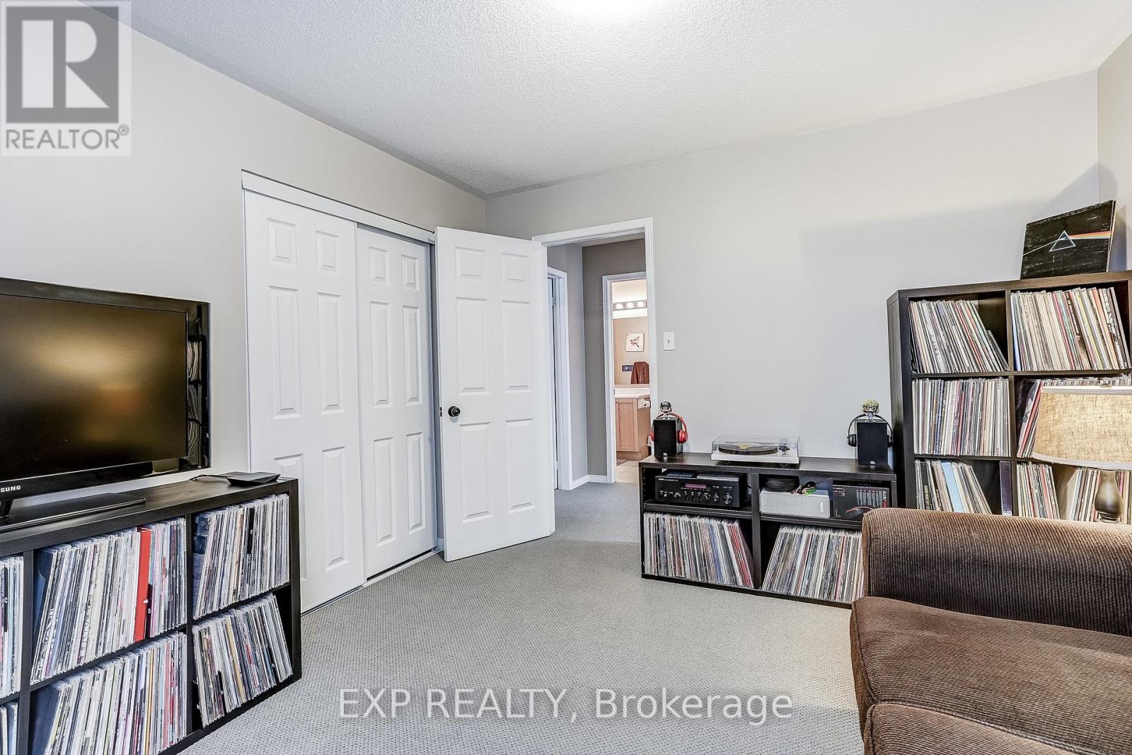3173 Malham Gate, Mississauga, Ontario  L5M 6K8 - Photo 25 - W13410402