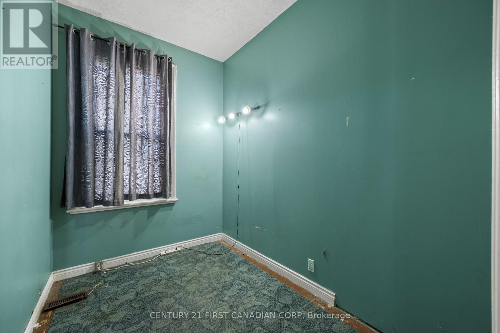 973 Dame Street, London East, Ontario  N5Z 1M5 - Photo 12 - X13500516
