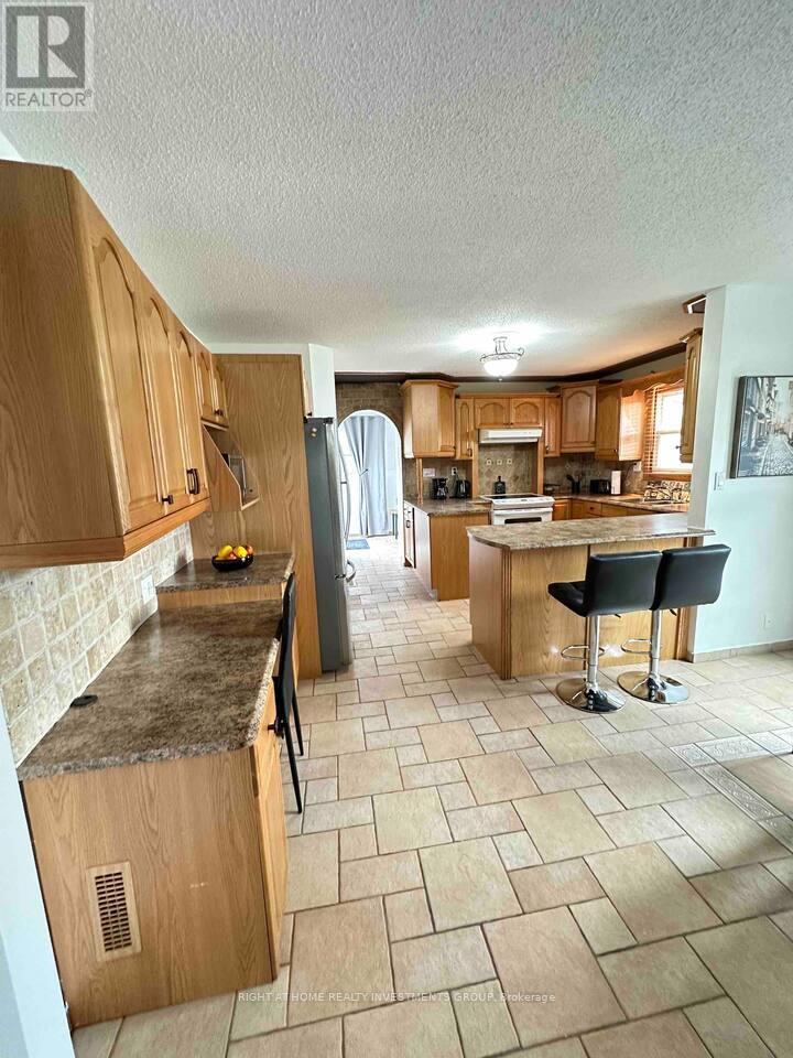 338 Little Avenue, Barrie (Painswick North), Ontario  L4N 2Z6 - Photo 32 - S13500840
