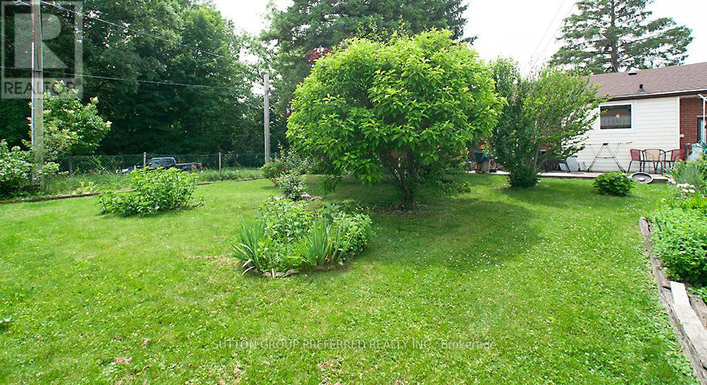 802 Phyllis Street, London South (South E), Ontario  N6J 2Z5 - Photo 16 - X13501012