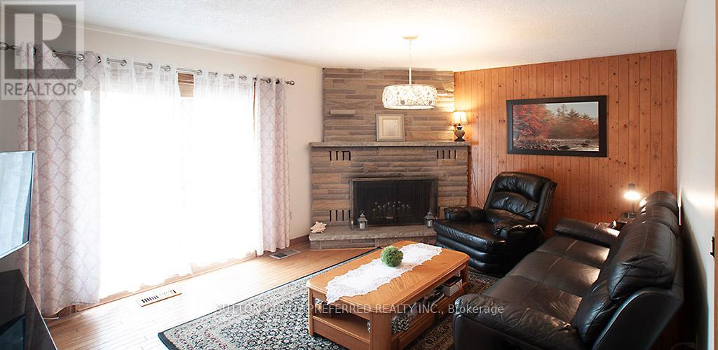 802 Phyllis Street, London South (South E), Ontario  N6J 2Z5 - Photo 3 - X13501012