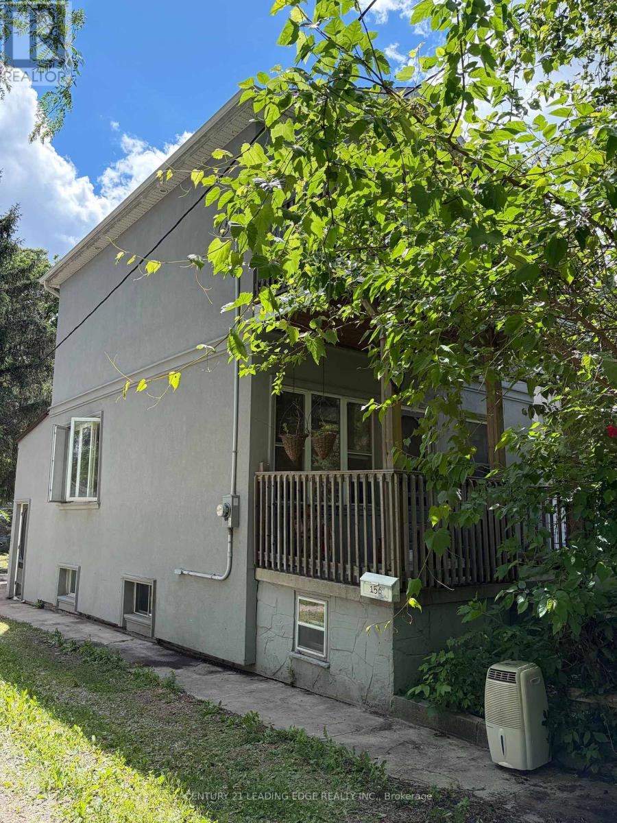 156 VARSITY ROAD, Toronto, Ontario