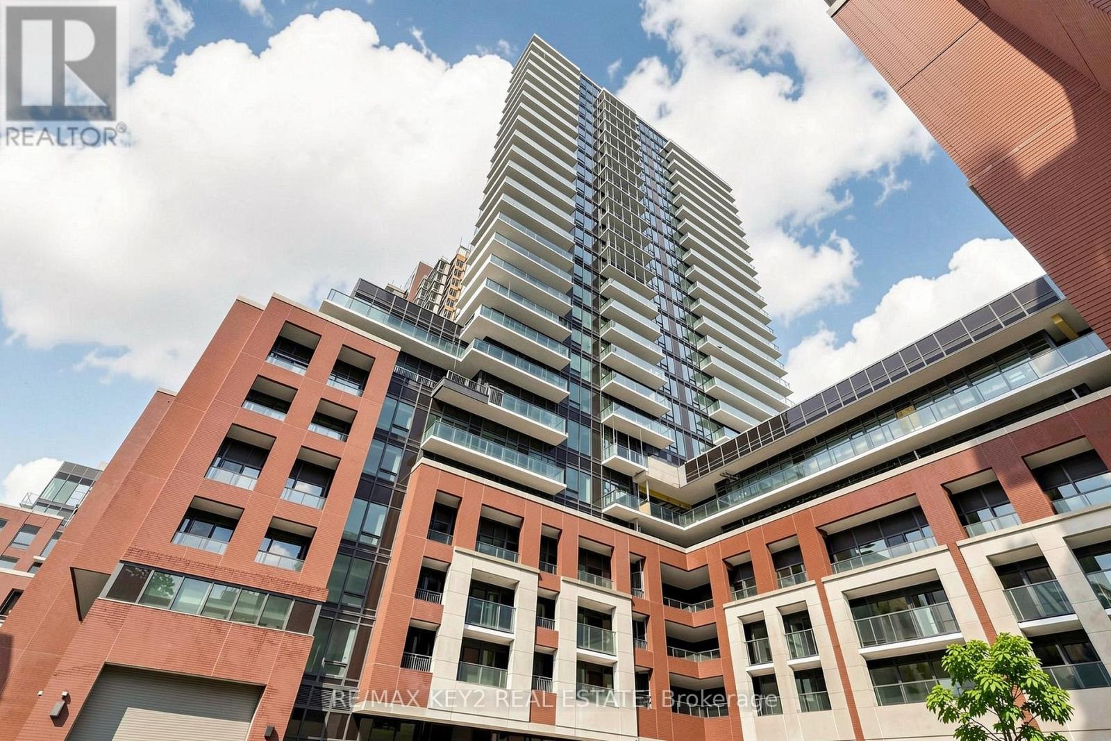 522 - 4010 Eglinton Avenue W, Toronto, Ontario  M9A 0G5 - Photo 2 - W13500914