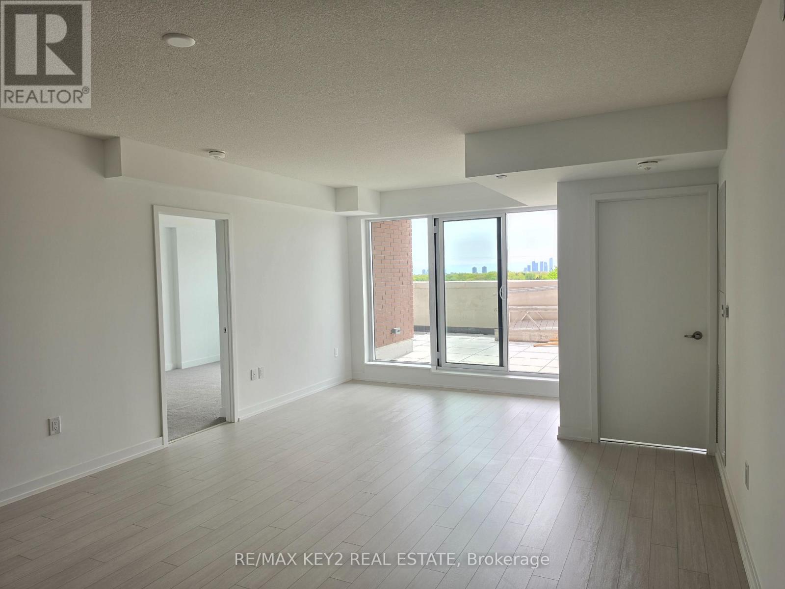 522 - 4010 Eglinton Avenue W, Toronto, Ontario  M9A 0G5 - Photo 5 - W13500914