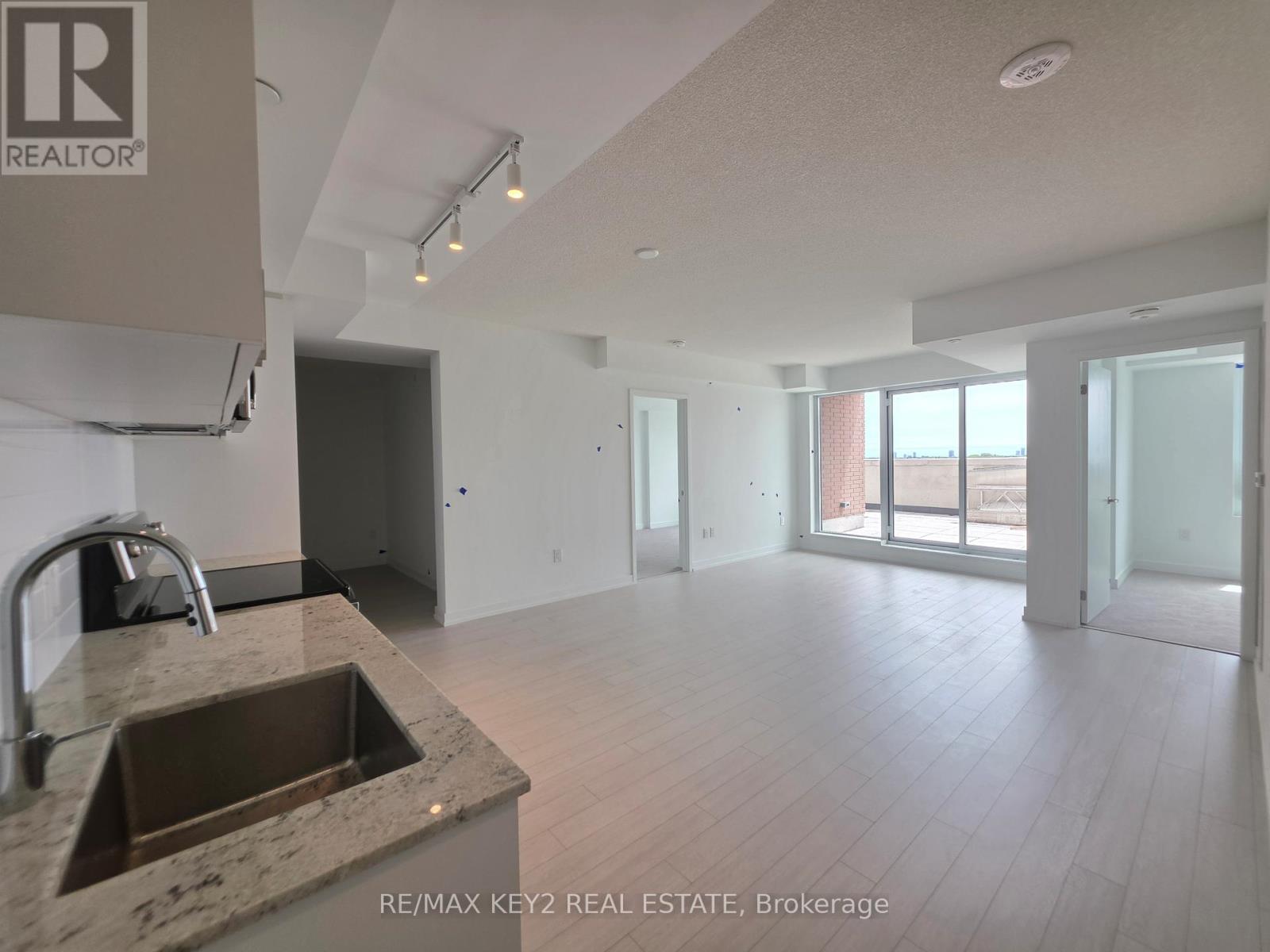 522 - 4010 Eglinton Avenue W, Toronto, Ontario  M9A 0G5 - Photo 9 - W13500914
