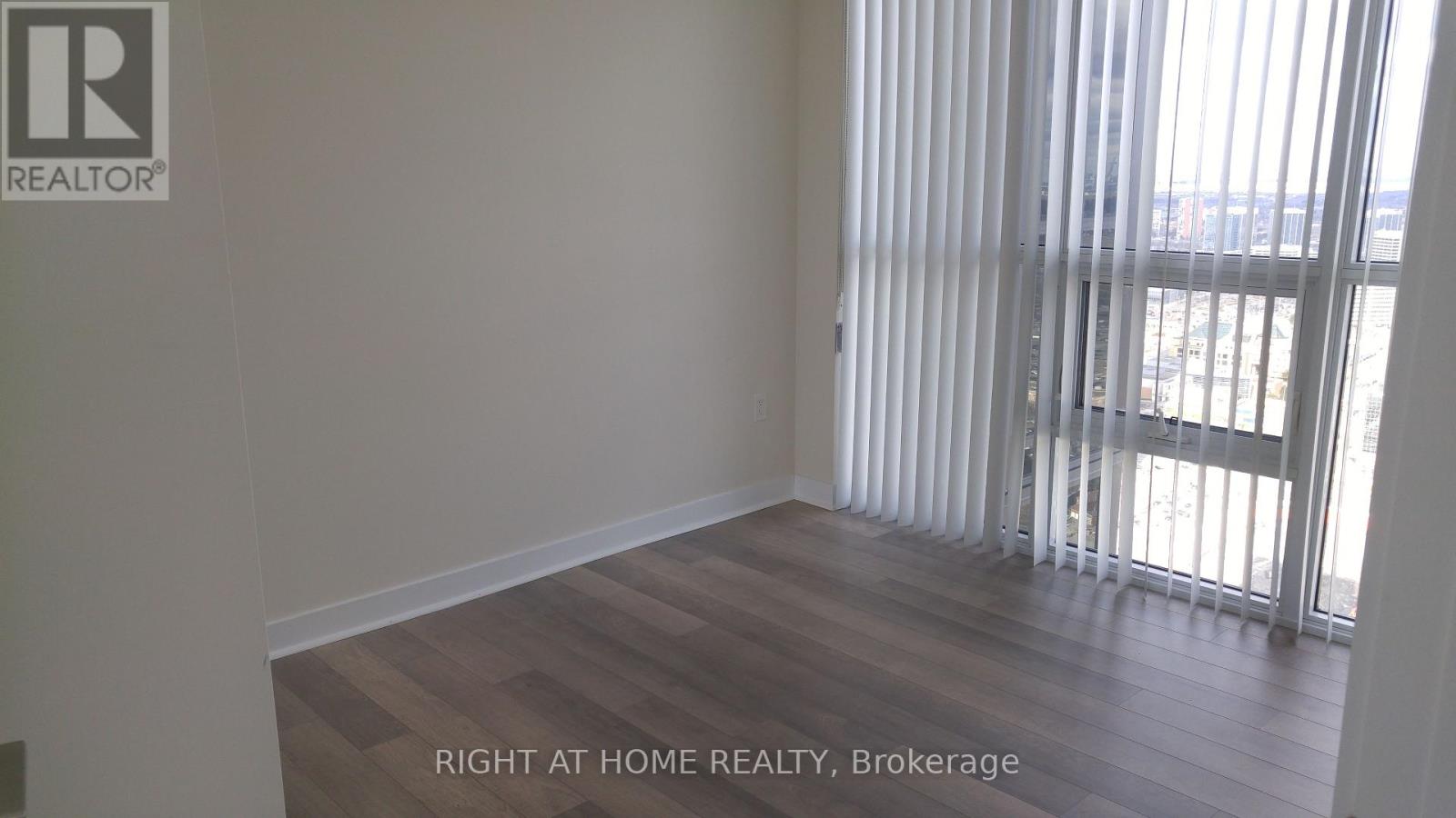 4202 - 3975 Grand Park Drive, Mississauga (City Centre), Ontario  L5B 0K4 - Photo 4 - W13500924