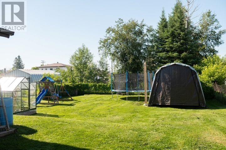 417 Hester Street, Thunder Bay, Ontario  P7B 2L1 - Photo 26 - TB2601727