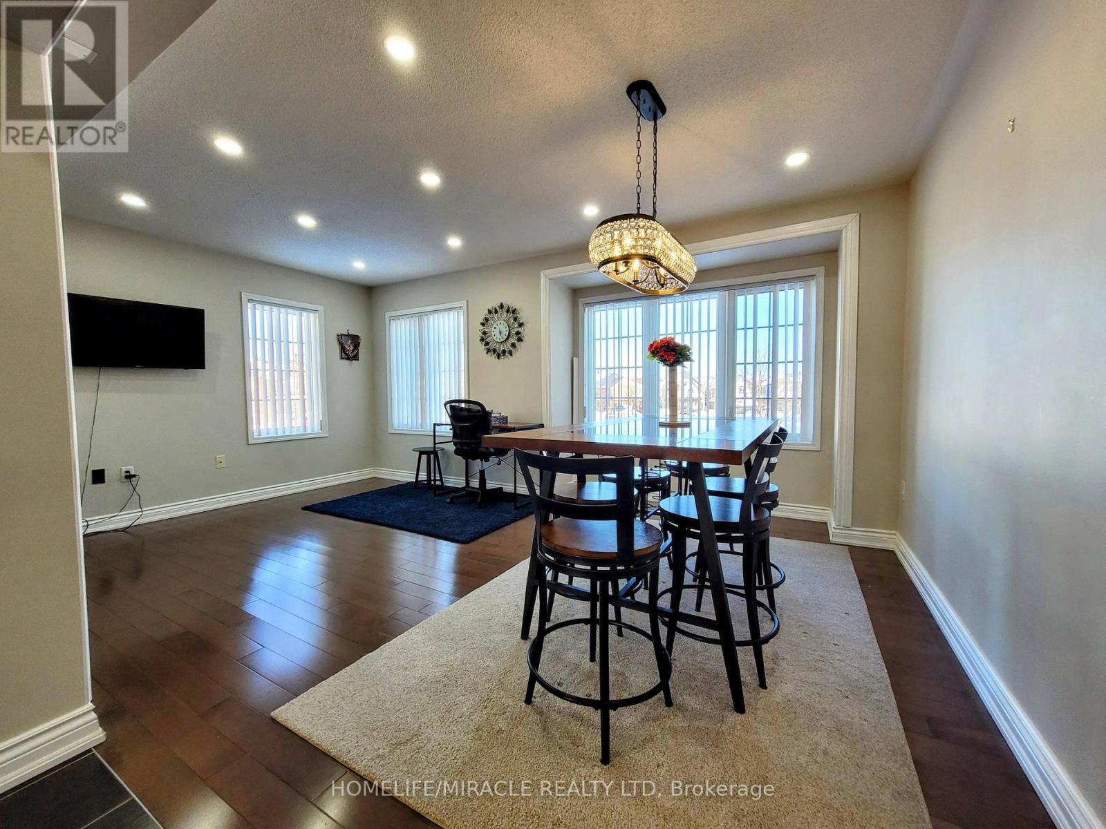 34 Donomore Drive, Brampton (Northwest Brampton), Ontario  L7A 0S7 - Photo 15 - W13500932