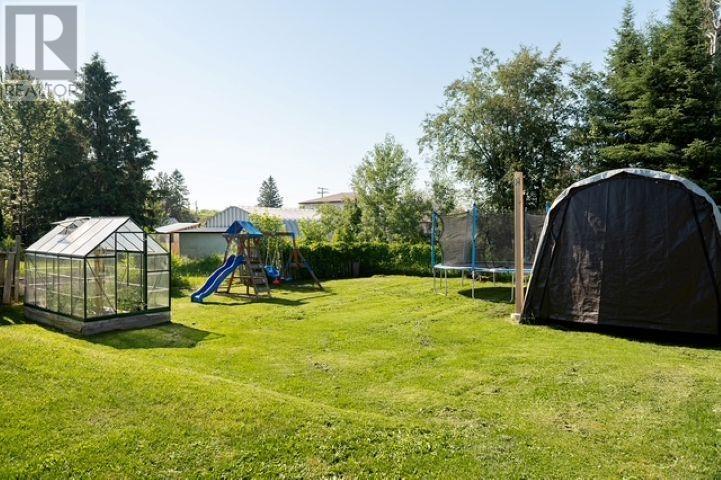 417 Hester Street, Thunder Bay, Ontario  P7B 2L1 - Photo 27 - TB2601727