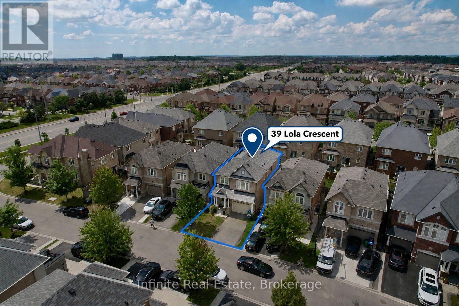 39 Lola Crescent, Brampton, Ontario  L7A 0A8 - Photo 6 - W13486564