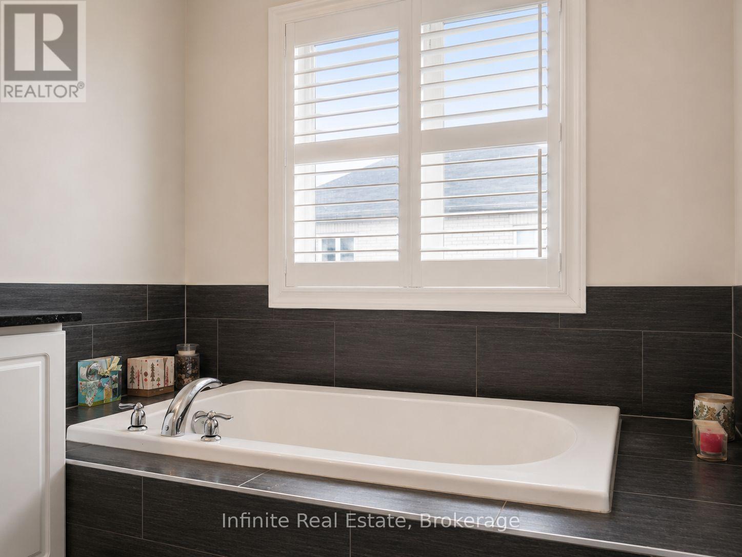 39 Lola Crescent, Brampton, Ontario  L7A 0A8 - Photo 41 - W13486564