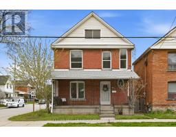 355 CUMBERLAND AVENUE, Hamilton, Ontario
