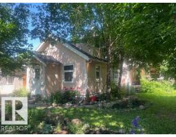 10113 88 St NW NW, Edmonton, Alberta T5H 1N9 (29966240)