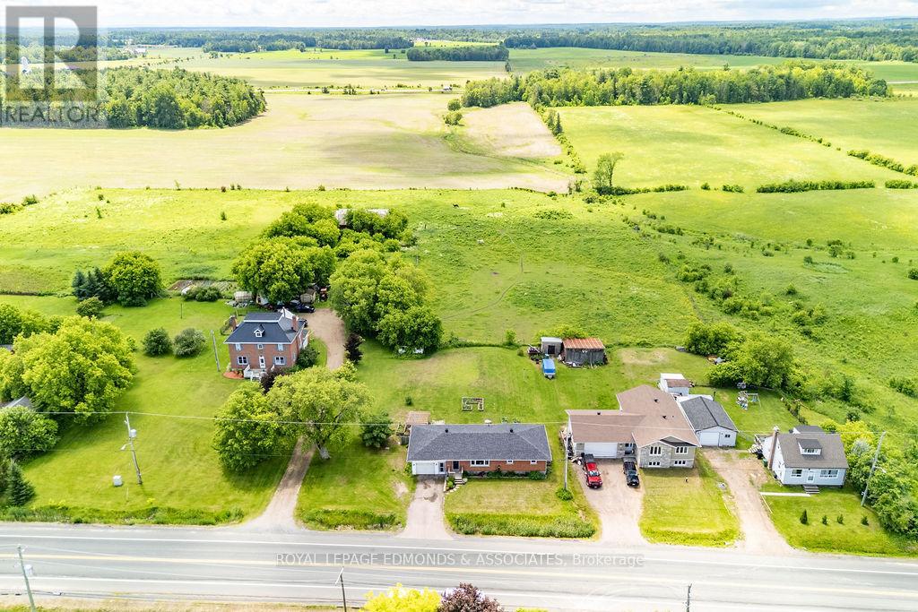 140 Mud Lake Road, Pembroke, Ontario K8A 6W4 - Photo 3 - X13501054