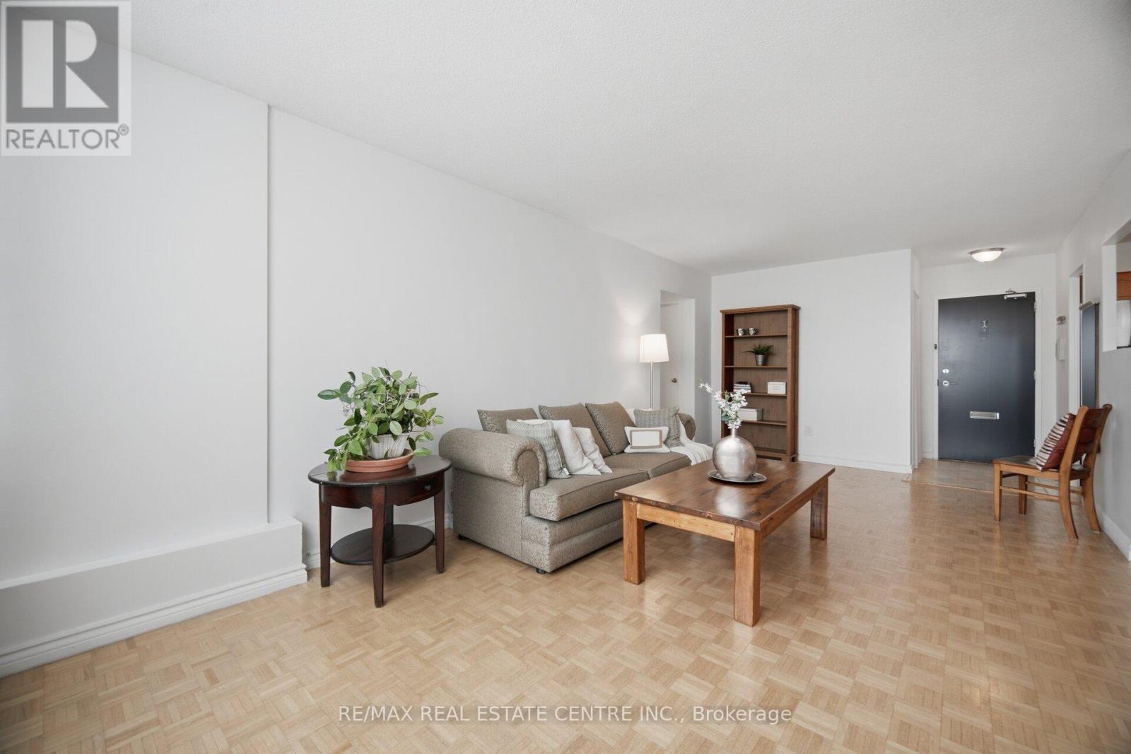 1502 - 451 The West Mall Drive, Toronto, Ontario  M9C 1G1 - Photo 5 - W13490860